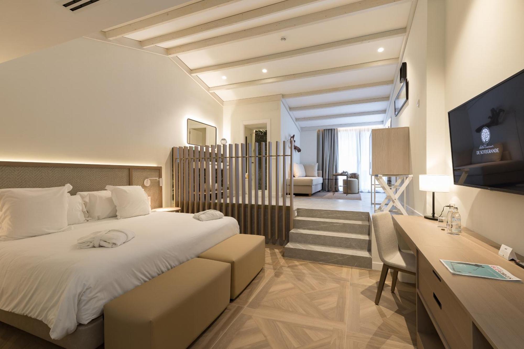Hotel Encinar De סוטוגרנדה מראה חיצוני תמונה