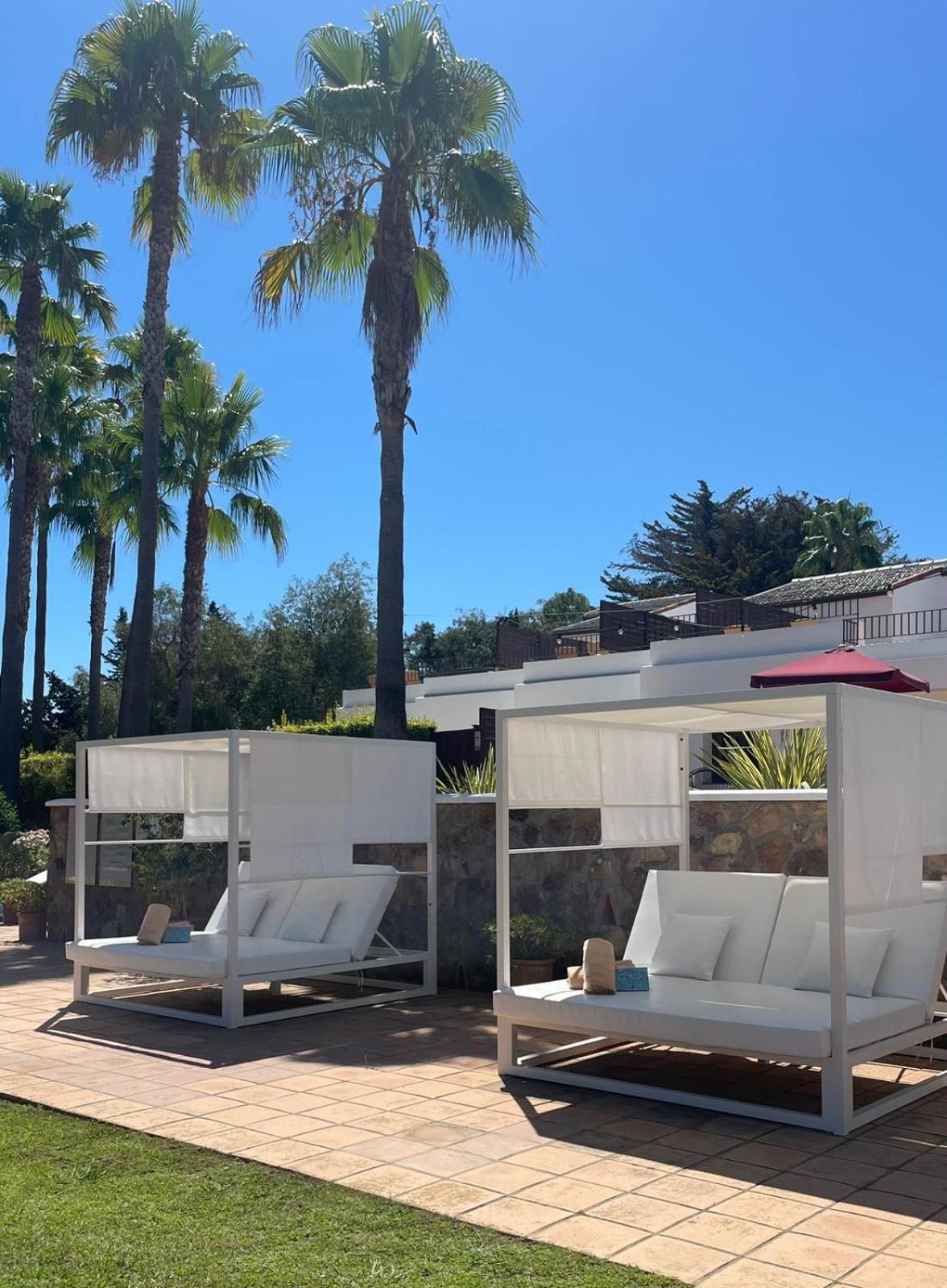 Hotel Encinar De סוטוגרנדה מראה חיצוני תמונה