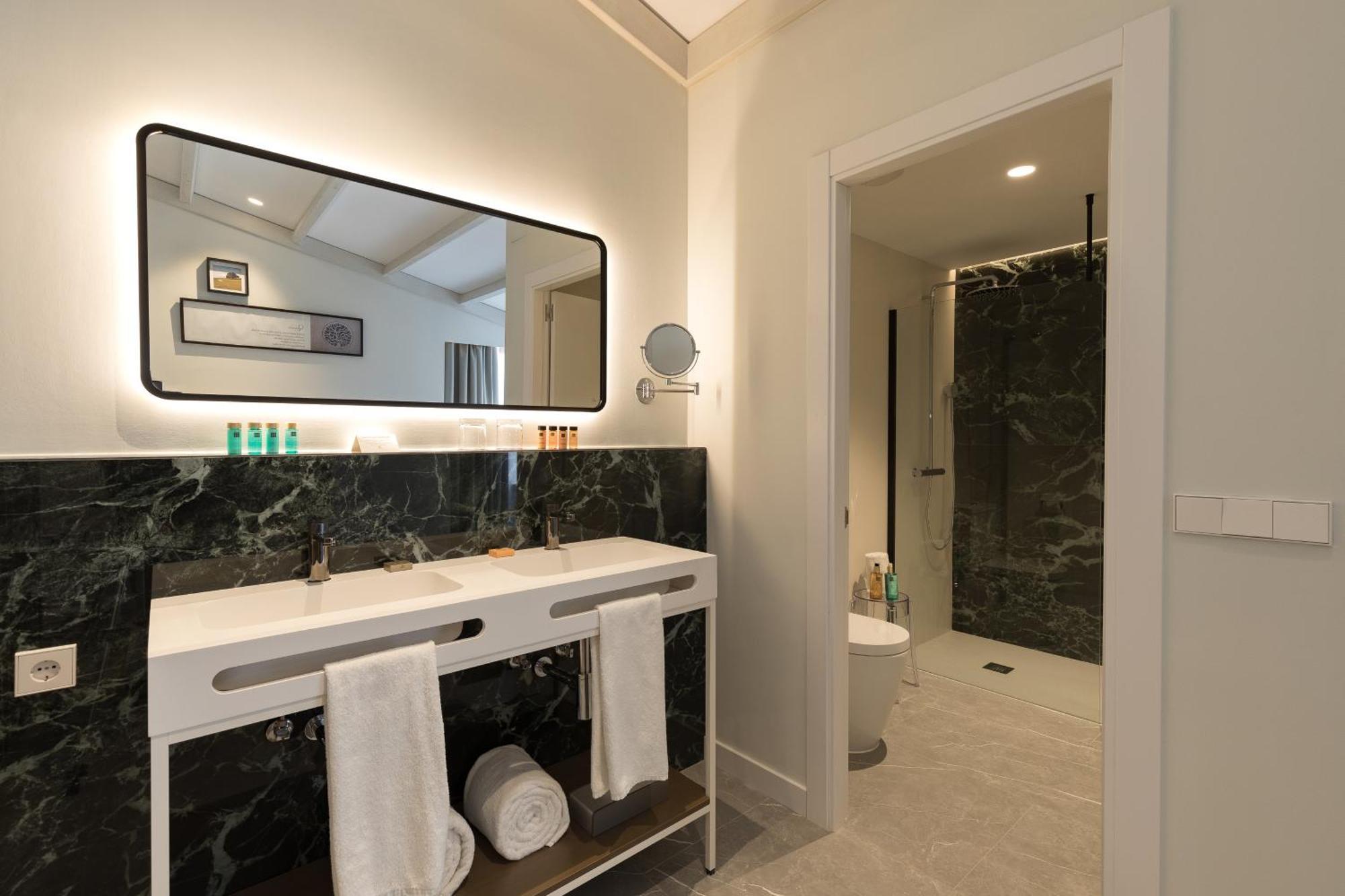 Hotel Encinar De סוטוגרנדה מראה חיצוני תמונה