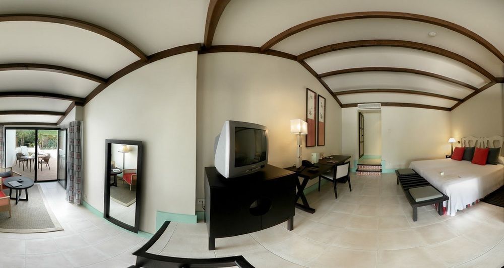 Hotel Encinar De סוטוגרנדה מראה חיצוני תמונה